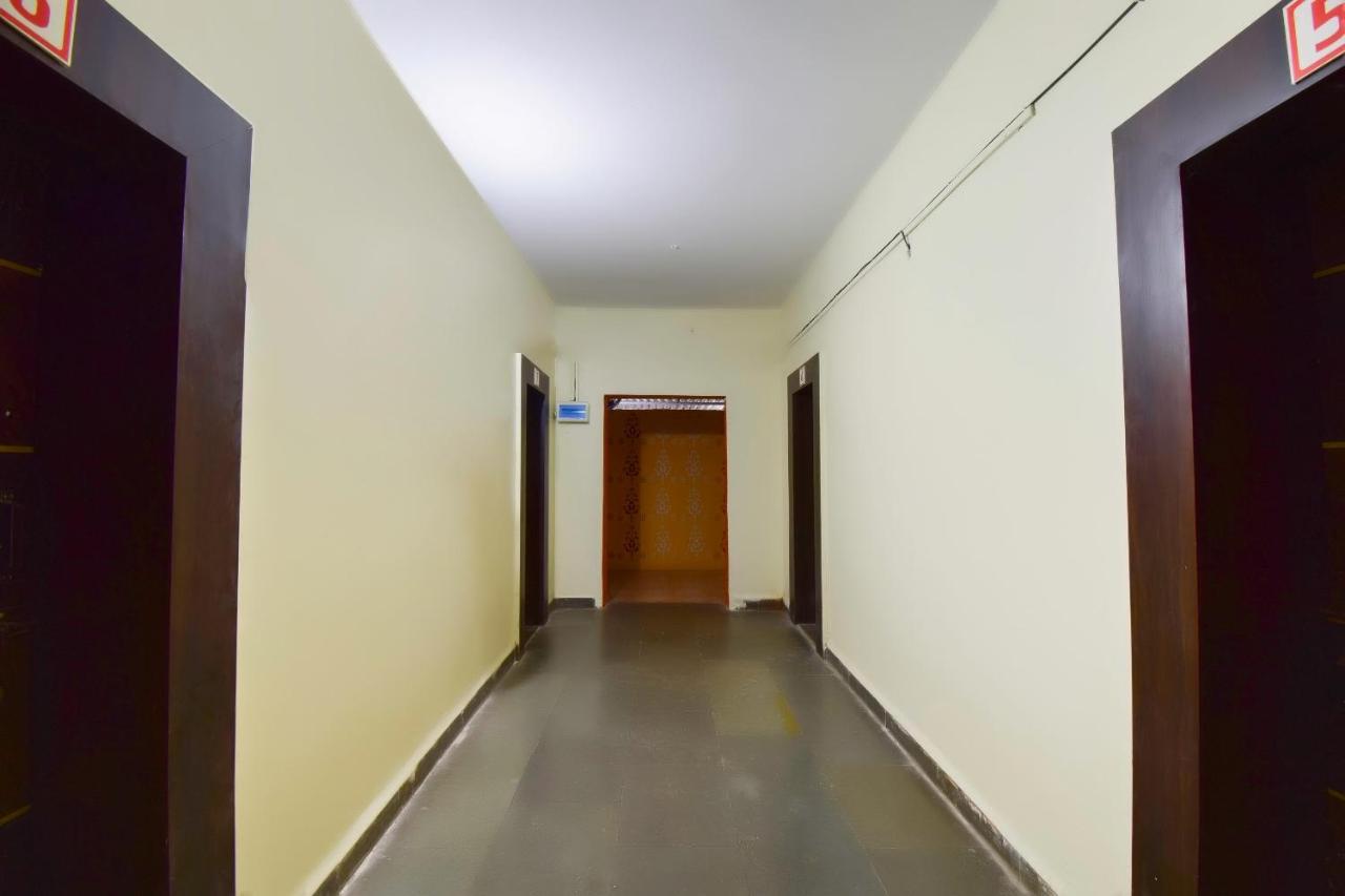 Otur Spot On 66795 Hotel Abhijeet المظهر الخارجي الصورة